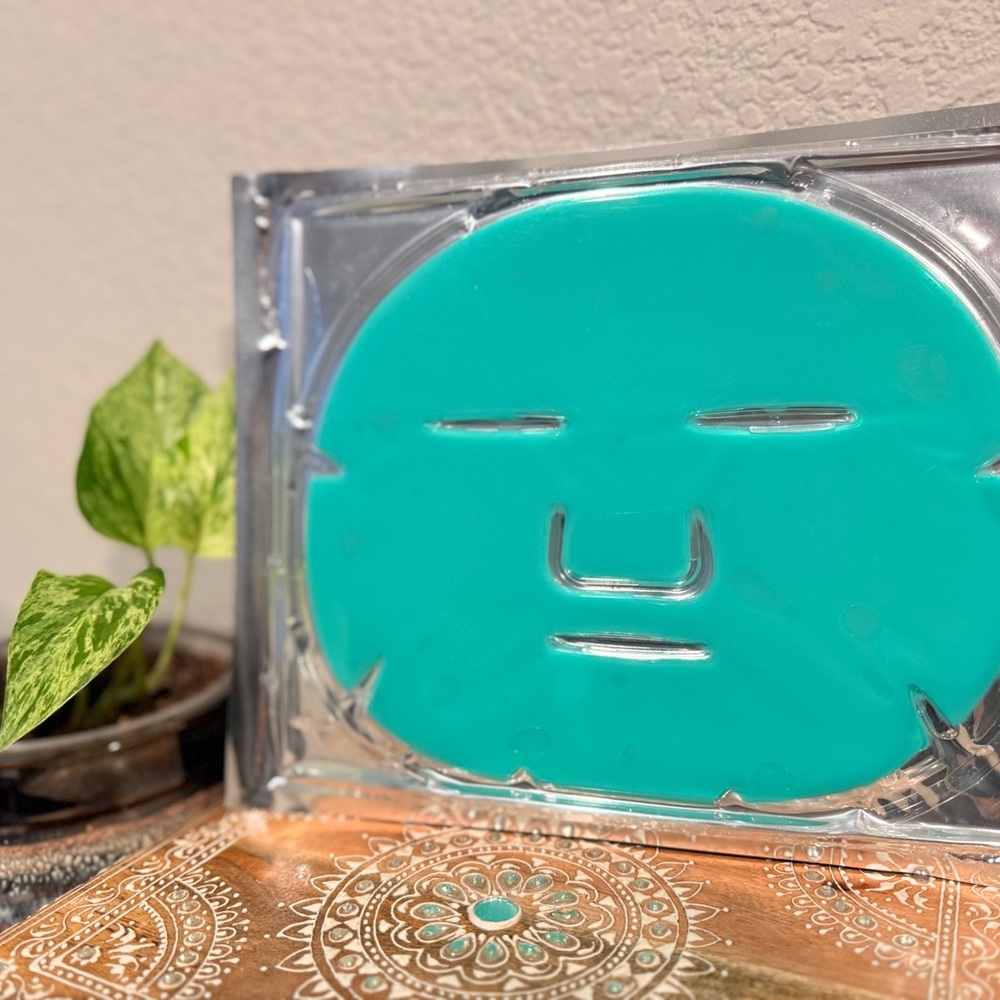 Refreshing Predire Teatree Aqua Skincare Mask